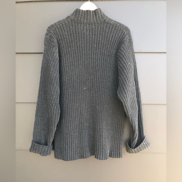 Nevada Rib Turtleneck Sweater - Oversized - Picture 2 of 7